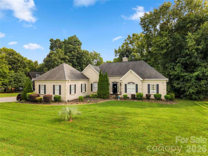 4178 Glen Eagles Lane, Concord, NC 28027.  MLS# CAR4412818, YatesRealty ID 43456. 