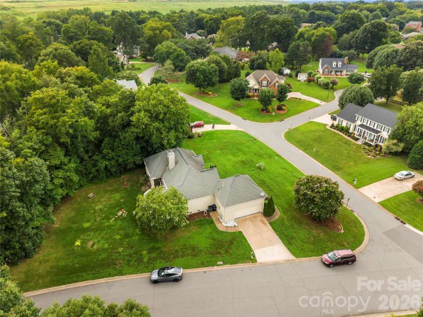 4178 Glen Eagles Lane, Concord, NC 28027.  MLS# CAR4412818, YatesRealty ID 43456. 