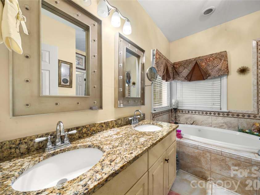 4178 Glen Eagles Lane, Concord, NC 28027.  MLS# CAR4412818, YatesRealty ID 43456. Primary Bathroom