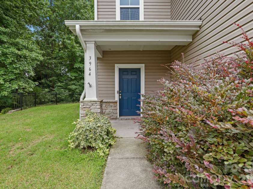 3964 White Kestrel Drive, Raleigh, NC 27616.  MLS# CAR4406277, YatesRealty ID 43458. 