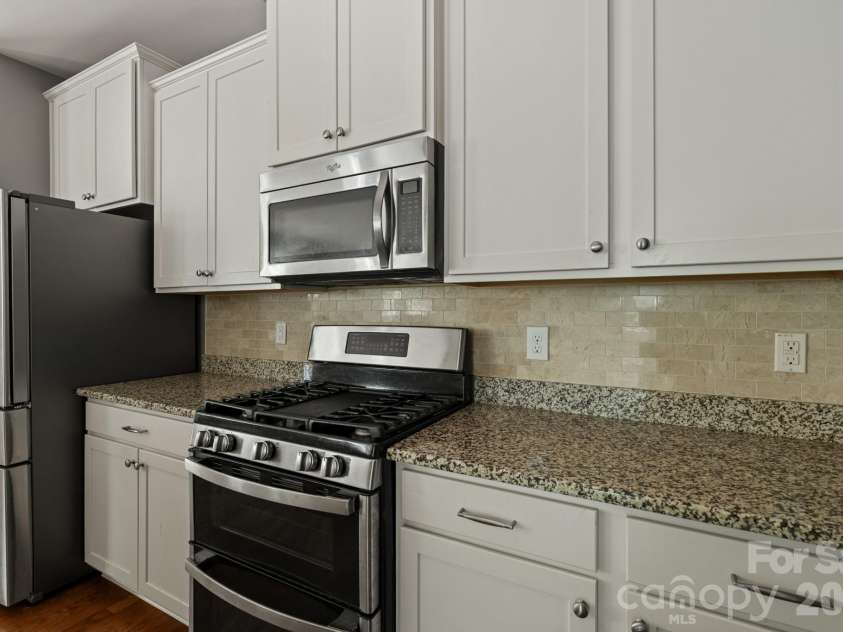 3964 White Kestrel Drive, Raleigh, NC 27616.  MLS# CAR4406277, YatesRealty ID 43458. 