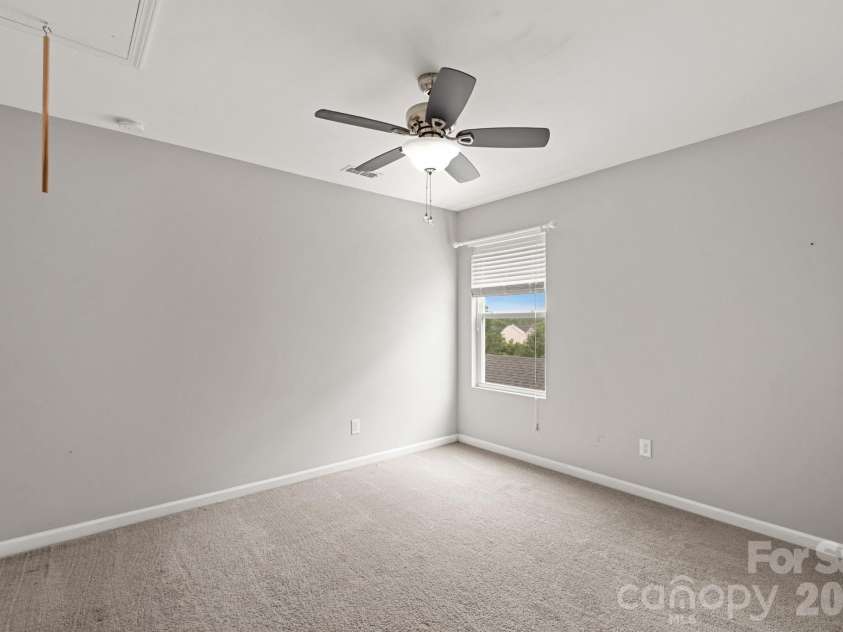 3964 White Kestrel Drive, Raleigh, NC 27616.  MLS# CAR4406277, YatesRealty ID 43458. 