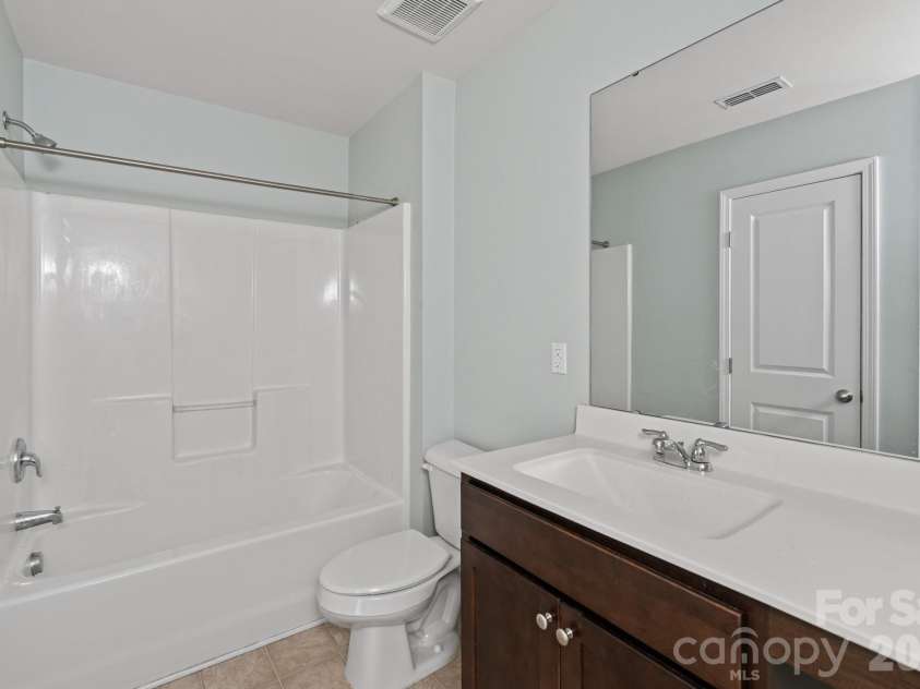 3964 White Kestrel Drive, Raleigh, NC 27616.  MLS# CAR4406277, YatesRealty ID 43458. 