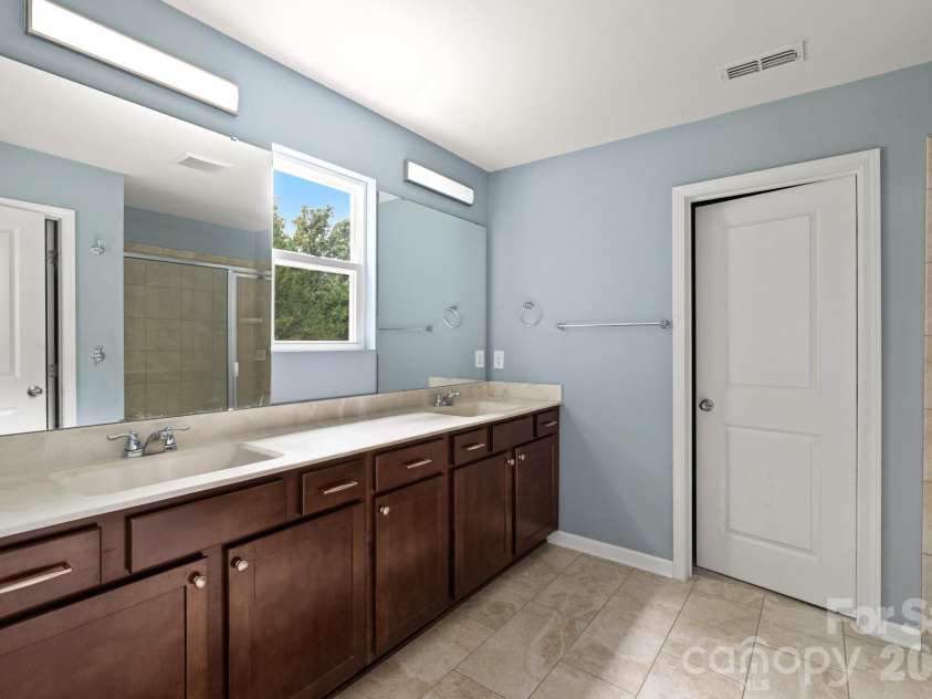3964 White Kestrel Drive, Raleigh, NC 27616.  MLS# CAR4406277, YatesRealty ID 43458. 