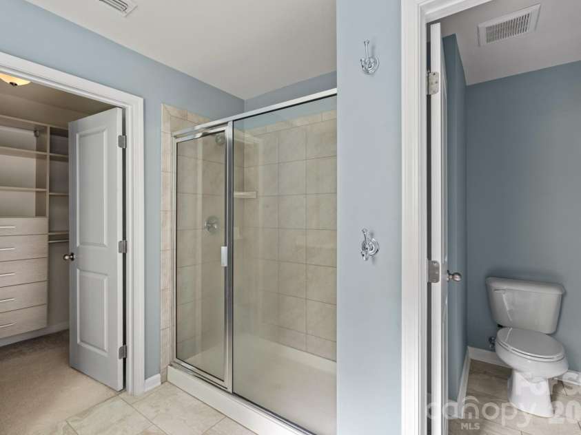 3964 White Kestrel Drive, Raleigh, NC 27616.  MLS# CAR4406277, YatesRealty ID 43458. 