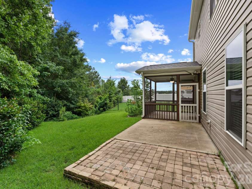 3964 White Kestrel Drive, Raleigh, NC 27616.  MLS# CAR4406277, YatesRealty ID 43458. 