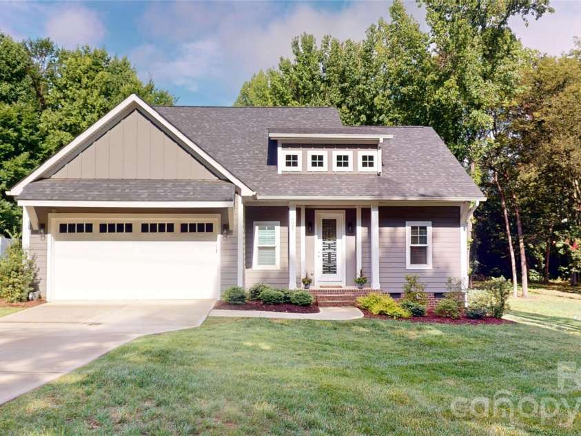9841 Rich Hatchet Road, Huntersville, NC 28078.  MLS# CAR4408500, YatesRealty ID 43459. 