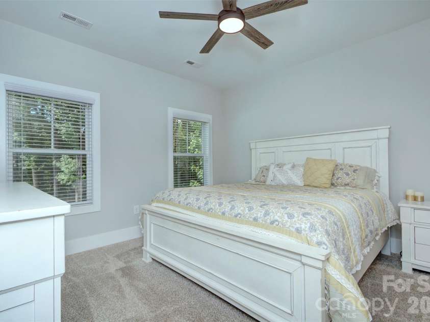 9841 Rich Hatchet Road, Huntersville, NC 28078.  MLS# CAR4425360, YatesRealty ID 43459. Primary suite on main