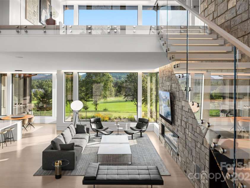 214 Folkestone Lane, Arden, NC 28704.  MLS# CAR4185863, YatesRealty ID 4346. Grand Room