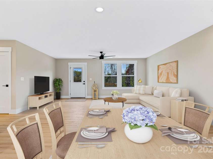 775 Olivette Road, Asheville, NC 28804.  MLS# CAR4310736, YatesRealty ID 4346. 