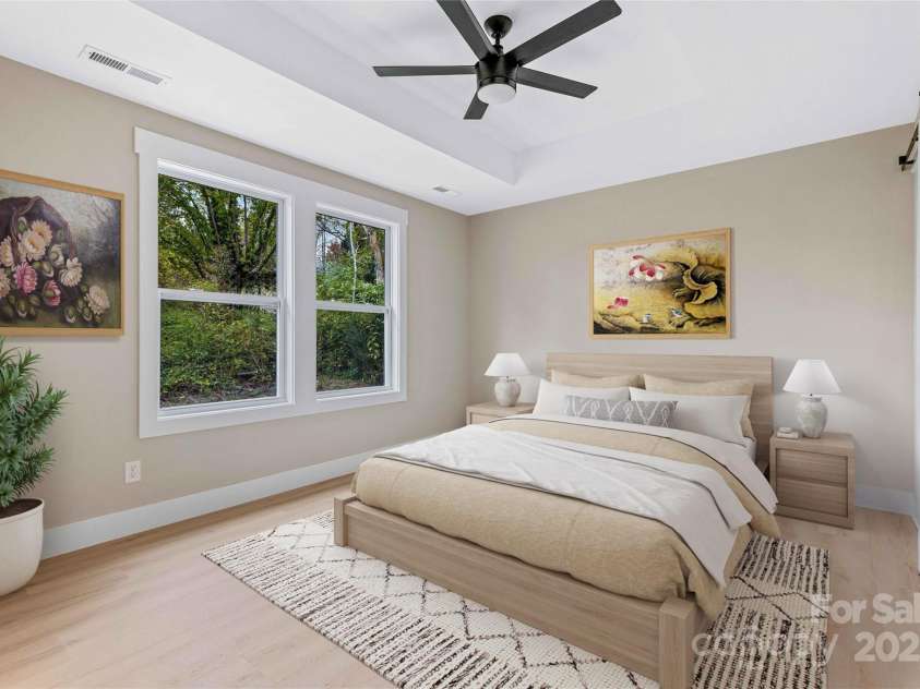 775 Olivette Road, Asheville, NC 28804.  MLS# CAR4310736, YatesRealty ID 4346. 