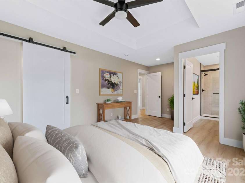 775 Olivette Road, Asheville, NC 28804.  MLS# CAR4310736, YatesRealty ID 4346. 