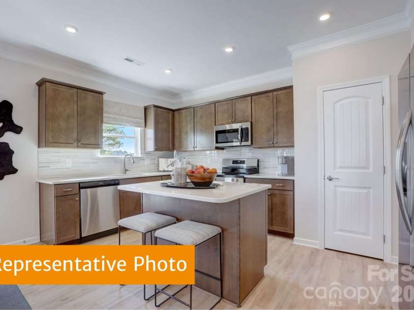343 Lively Crescent, Monroe, NC 28110.  MLS# CAR4411382, YatesRealty ID 43462. 