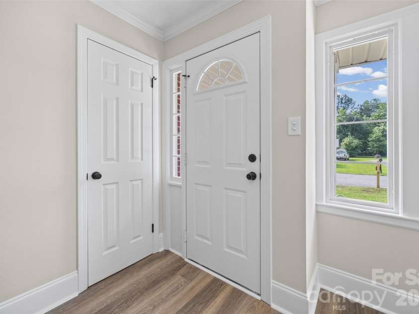 125 Mickle Court, Rock Hill, SC 29732.  MLS# CAR4412223, YatesRealty ID 43463. 