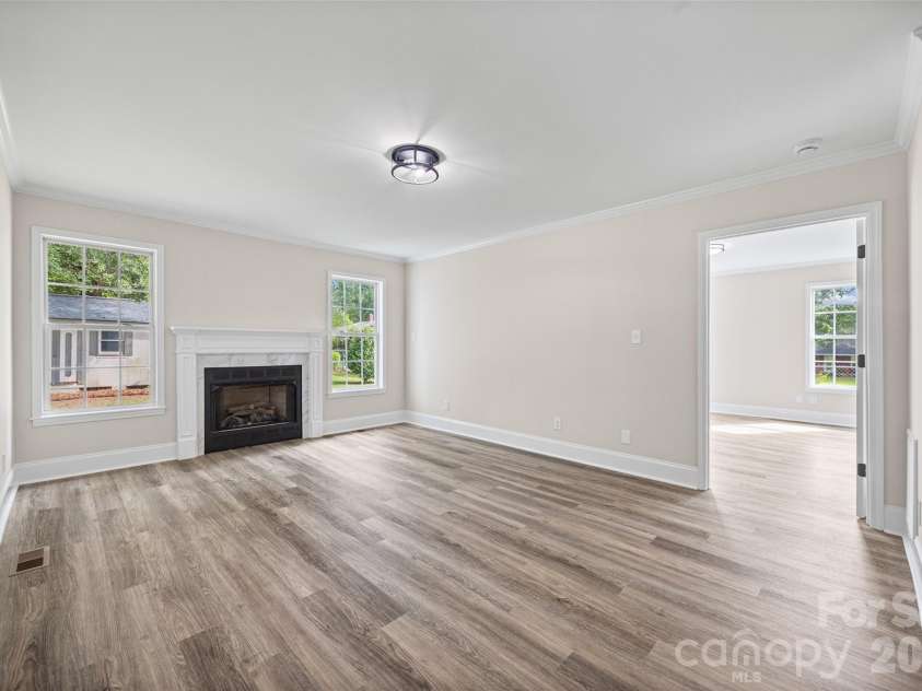 125 Mickle Court, Rock Hill, SC 29732.  MLS# CAR4412223, YatesRealty ID 43463. 