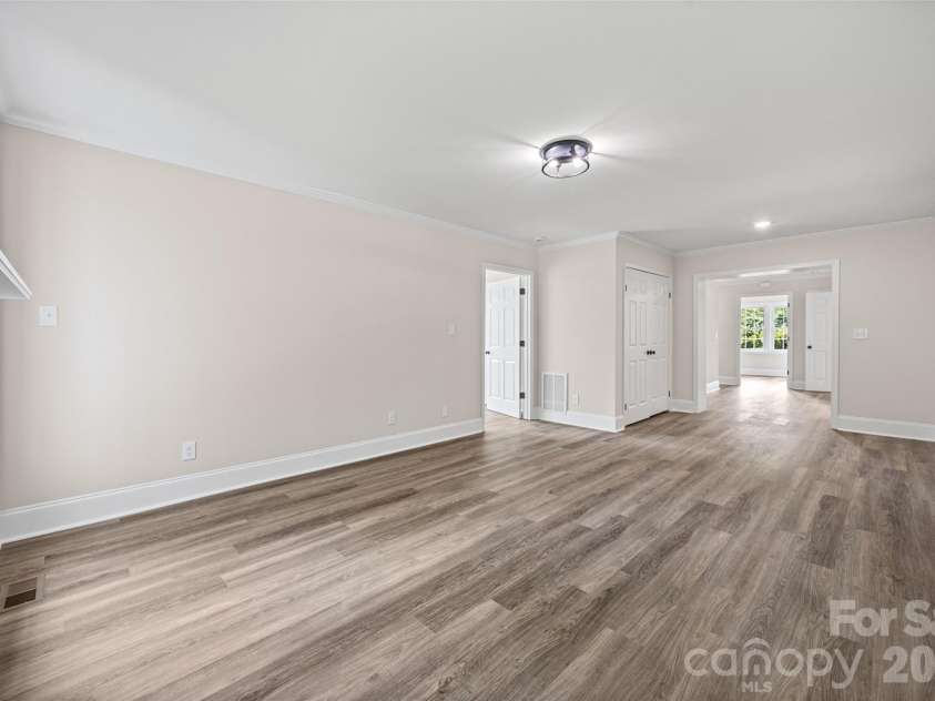 125 Mickle Court, Rock Hill, SC 29732.  MLS# CAR4412223, YatesRealty ID 43463. 