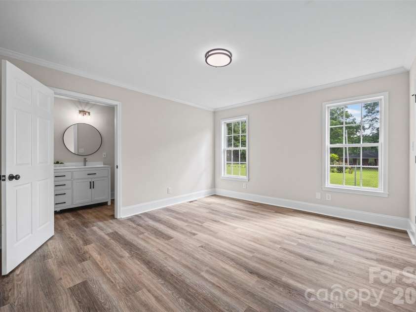 125 Mickle Court, Rock Hill, SC 29732.  MLS# CAR4412223, YatesRealty ID 43463. 