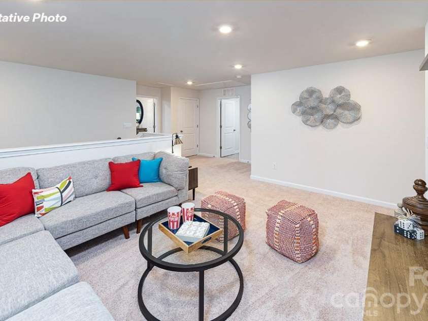10443 Ambercrest Court, Huntersville, NC 28078.  MLS# CAR4380313, YatesRealty ID 43466. 