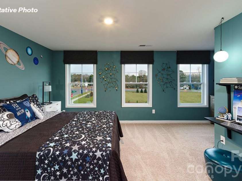 10443 Ambercrest Court, Huntersville, NC 28078.  MLS# CAR4380313, YatesRealty ID 43466. 