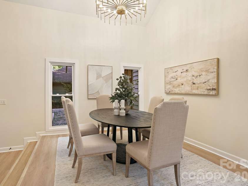 6301 Saddlebrook Court, Charlotte, NC 28226.  MLS# CAR4408087, YatesRealty ID 43468. Dedicated Dining Space