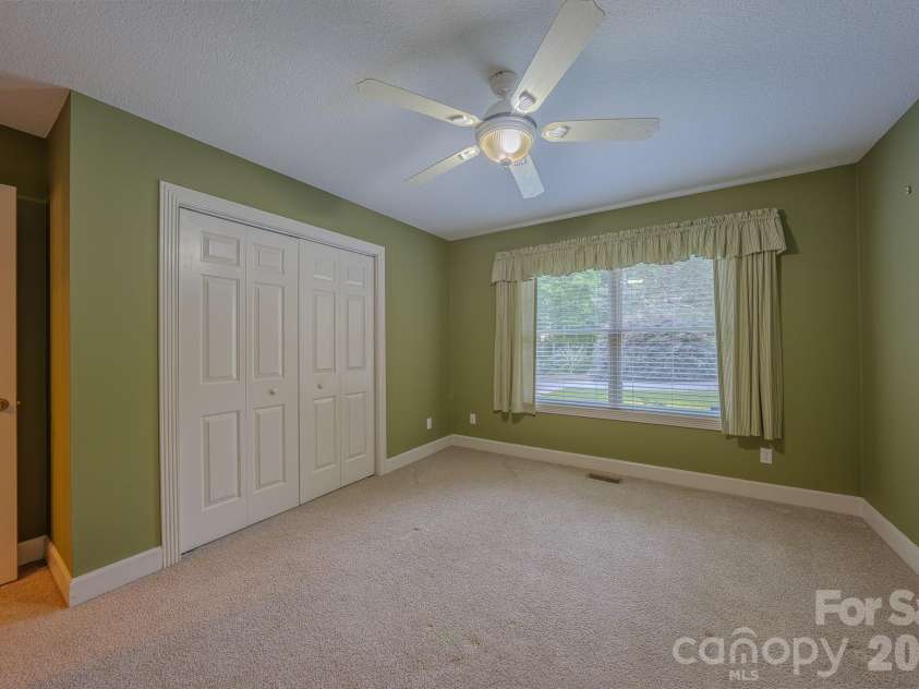5 Kari Circle, Candler, NC 28715.  MLS# CAR4412820, YatesRealty ID 43469. 