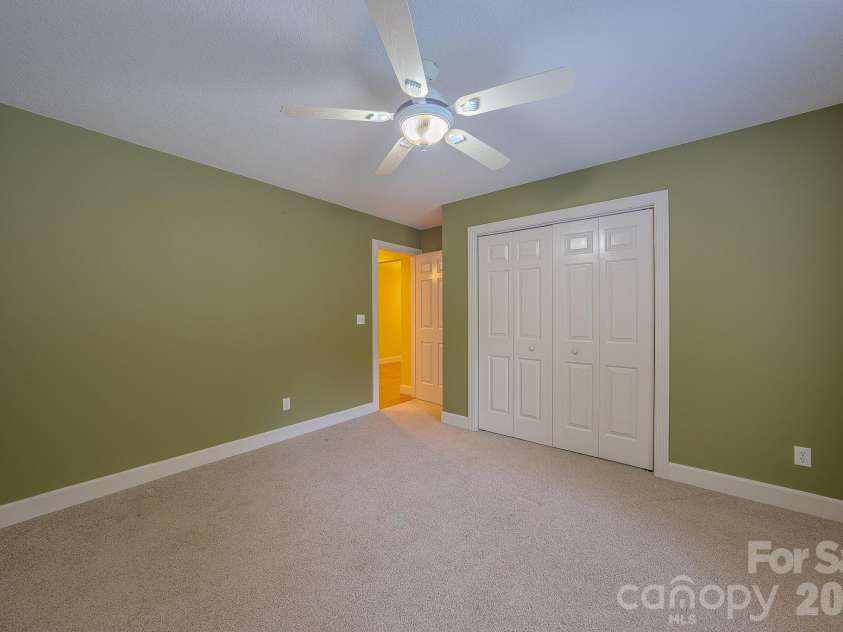 5 Kari Circle, Candler, NC 28715.  MLS# CAR4412820, YatesRealty ID 43469. 