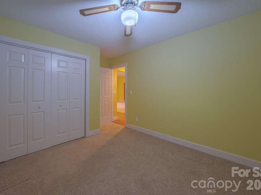 5 Kari Circle, Candler, NC 28715.  MLS# CAR4412820, YatesRealty ID 43469. 