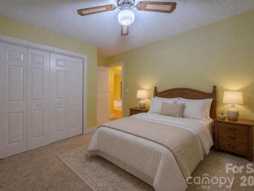 5 Kari Circle, Candler, NC 28715.  MLS# CAR4412820, YatesRealty ID 43469. Virtually staged bedroom