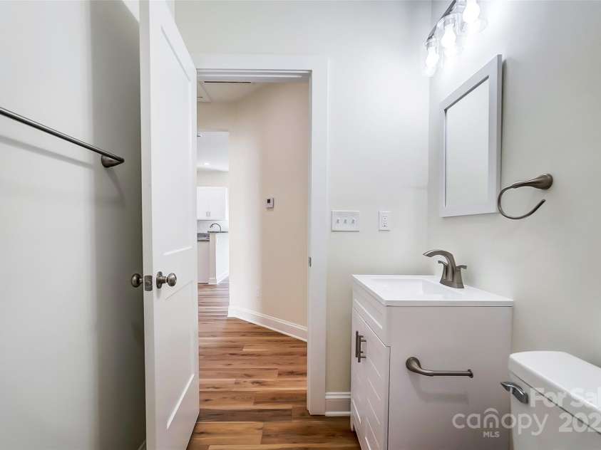 66 Reed Street, Concord, NC 28025.  MLS# CAR4228883, YatesRealty ID 4347. 2nd Full Bathroom