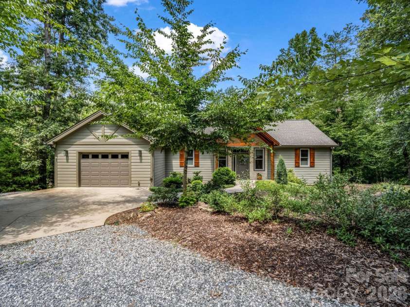 440 Bitterroot Circle, Rutherfordton, NC 28138.  MLS# CAR4400503, YatesRealty ID 43471. 