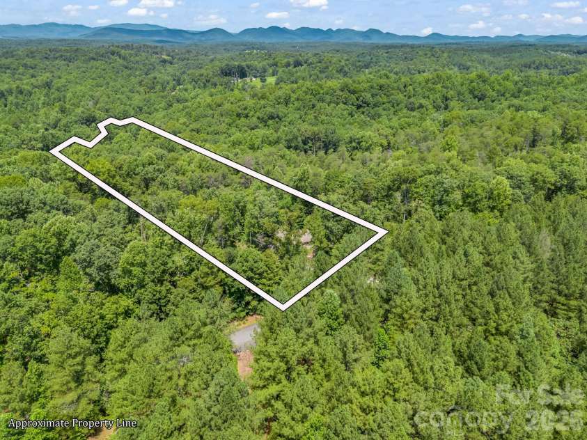 440 Bitterroot Circle, Rutherfordton, NC 28138.  MLS# CAR4400503, YatesRealty ID 43471. 