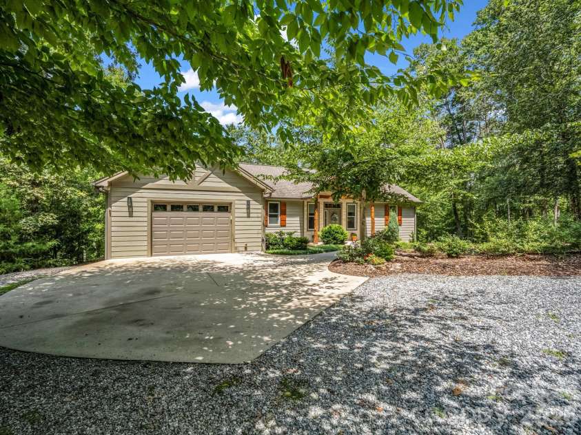 440 Bitterroot Circle, Rutherfordton, NC 28138.  MLS# CAR4400503, YatesRealty ID 43471. 