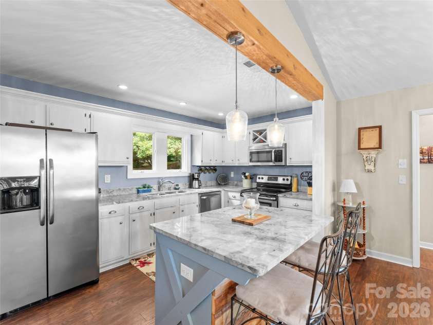 32 Uloque Court, Brevard, NC 28712.  MLS# CAR4408431, YatesRealty ID 43472. 