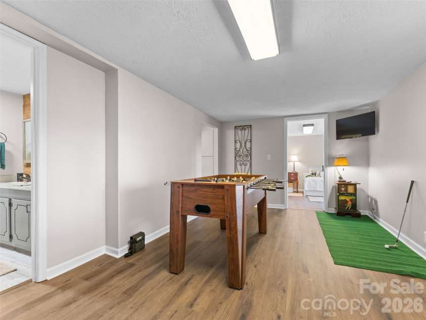 32 Uloque Court, Brevard, NC 28712.  MLS# CAR4408431, YatesRealty ID 43472. 