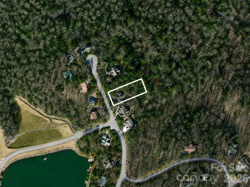 32 Uloque Court, Brevard, NC 28712.  MLS# CAR4408431, YatesRealty ID 43472. 