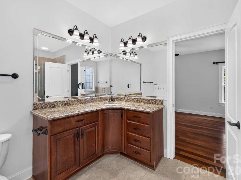 9232 Aloysia Lane, Charlotte, NC 28269.  MLS# CAR4405018, YatesRealty ID 43474. 