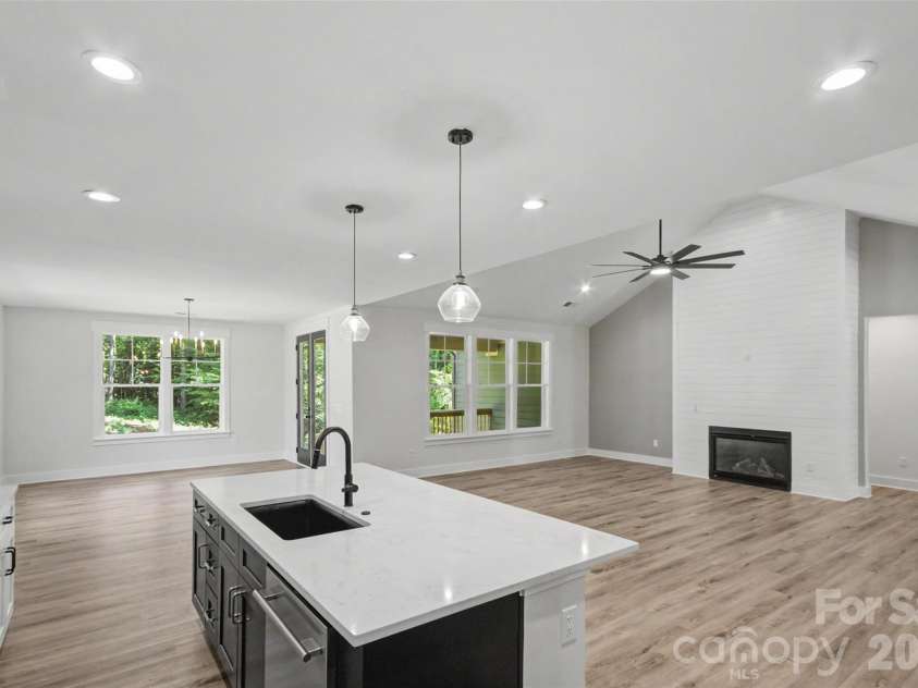 3165 Timber Run Lane, Maiden, NC 28650.  MLS# CAR4412264, YatesRealty ID 43475. 