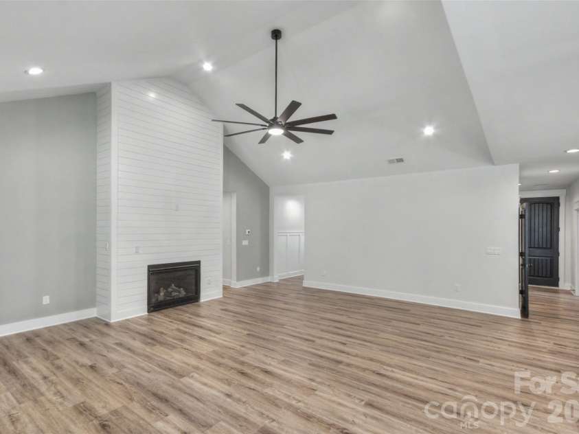3165 Timber Run Lane, Maiden, NC 28650.  MLS# CAR4412264, YatesRealty ID 43475. 