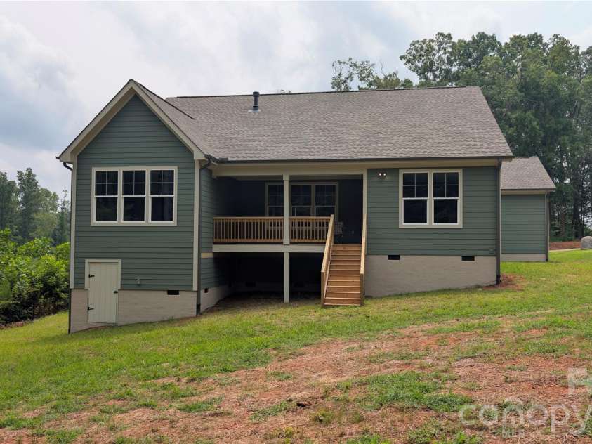 3165 Timber Run Lane, Maiden, NC 28650.  MLS# CAR4412264, YatesRealty ID 43475. 