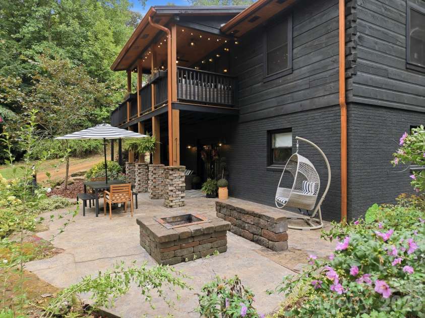 690 Corriher Springs Road, China Grove, NC 28023.  MLS# CAR4406919, YatesRealty ID 43477. 