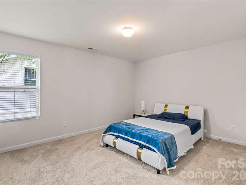 4627 Shattalon Drive, Winston Salem, NC 27106.  MLS# CAR4407534, YatesRealty ID 43478. 