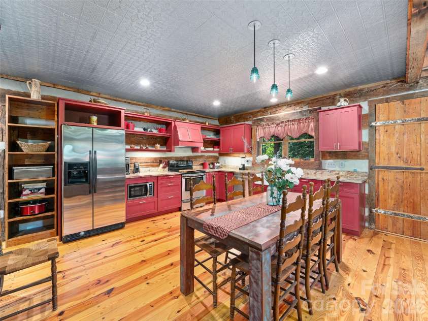 503 White Pine Lane, Bakersville, NC 28705.  MLS# CAR4412407, YatesRealty ID 43479. 