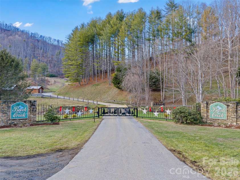 503 White Pine Lane, Bakersville, NC 28705.  MLS# CAR4412407, YatesRealty ID 43479. 