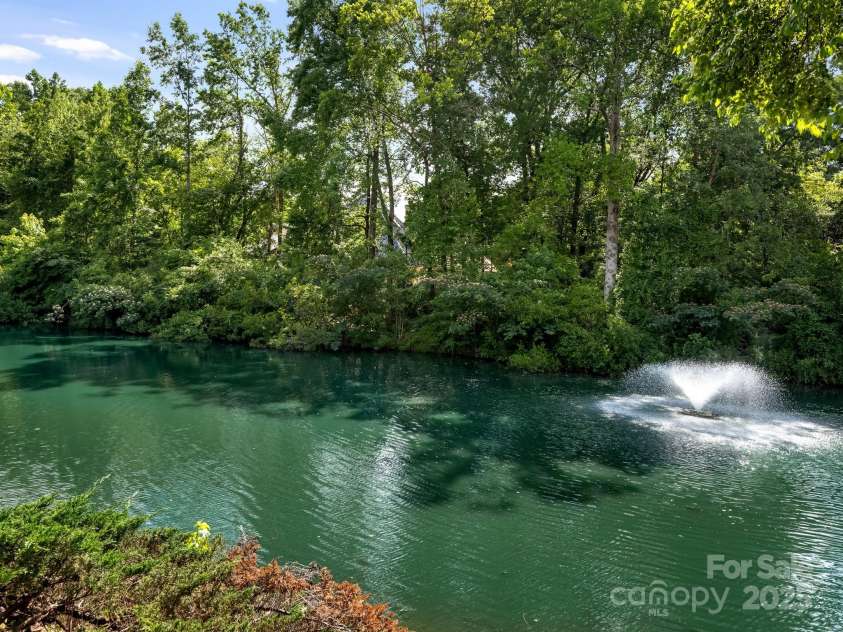 1417 Wendover Road, Charlotte, NC 28211.  MLS# CAR4242802, YatesRealty ID 4348. 