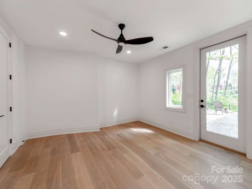 1417 Wendover Road, Charlotte, NC 28211.  MLS# CAR4242802, YatesRealty ID 4348. 