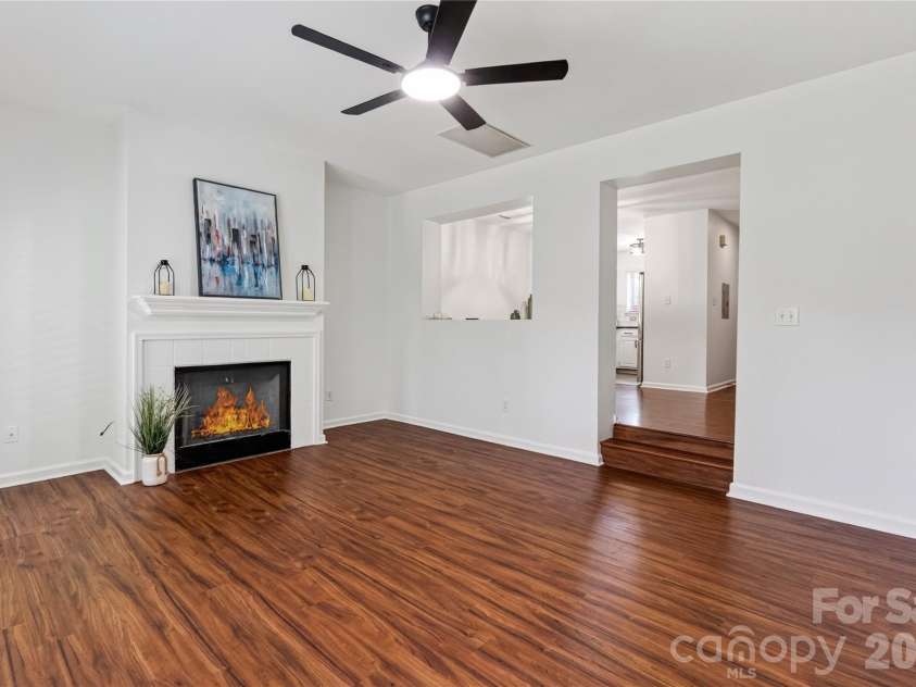 17569 Tuscany Lane, Cornelius, NC 28031.  MLS# CAR4405454, YatesRealty ID 43480. 