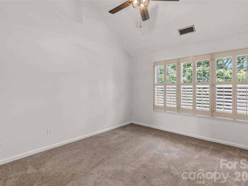 17569 Tuscany Lane, Cornelius, NC 28031.  MLS# CAR4405454, YatesRealty ID 43480. 