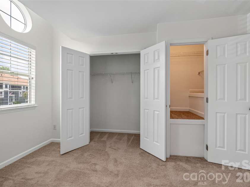17569 Tuscany Lane, Cornelius, NC 28031.  MLS# CAR4405454, YatesRealty ID 43480. 