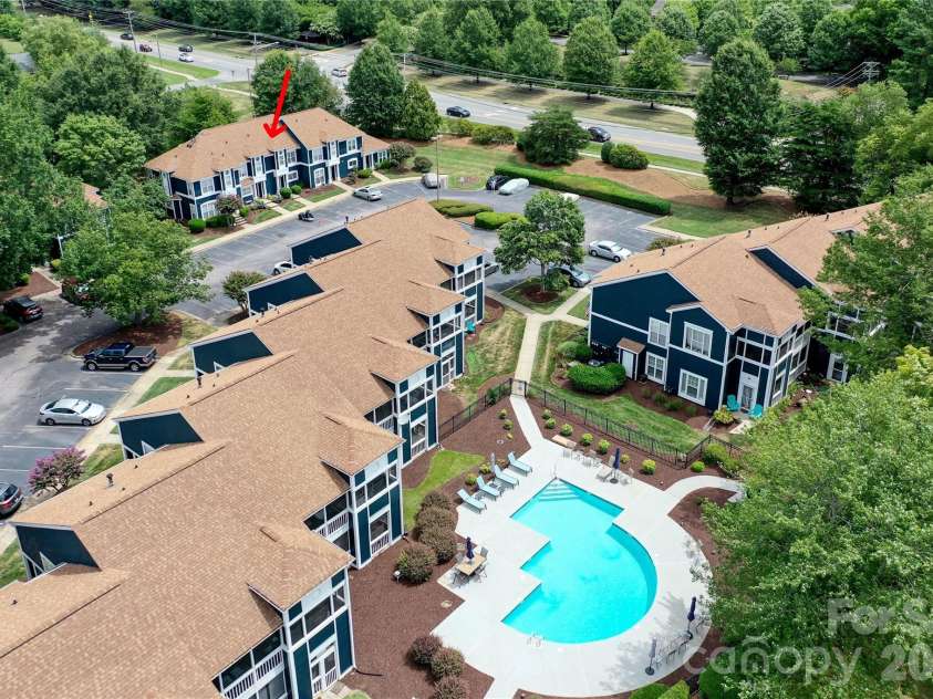 17569 Tuscany Lane, Cornelius, NC 28031.  MLS# CAR4405454, YatesRealty ID 43480. 
