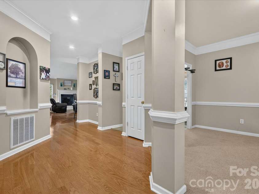 570 Surry Trace Circle, Concord, NC 28027.  MLS# CAR4400588, YatesRealty ID 43481. 